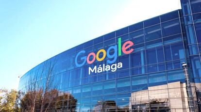 Google inaugurará a finales del próximo noviembre su nuevo Centro de Ingeniería de Seguridad (GSEC, por sus siglas en inglés) en Málaga, el tercero de estas características en Europa, junto a los que ya cuenta en Dublín (Irlanda) y Múnich (Alemania). La apertura de este centro -en el edificio del antiguo Gobierno Militar- impulsará el desarrollo de la investigación y las herramientas de última generación para combatir las ciberamenazas.