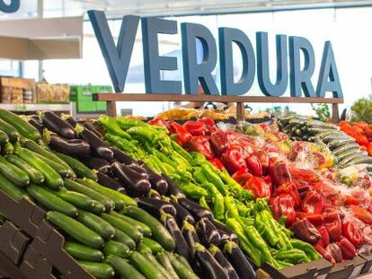 Interior de un establecimiento de Aldi.