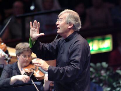 John Eliot Gardiner, en una imagen de 2004 en el Royal Albert Hall de Londres.