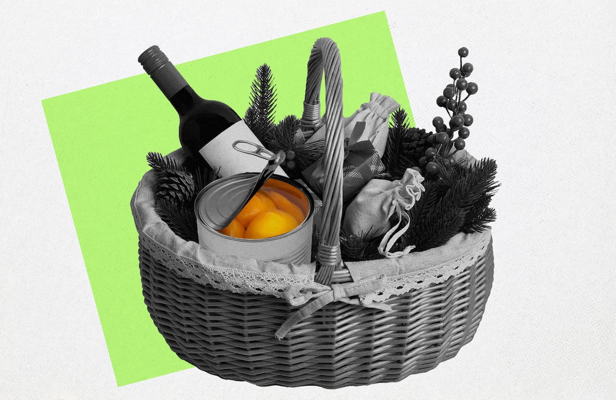 La carga simbólica de la cesta de Navidad