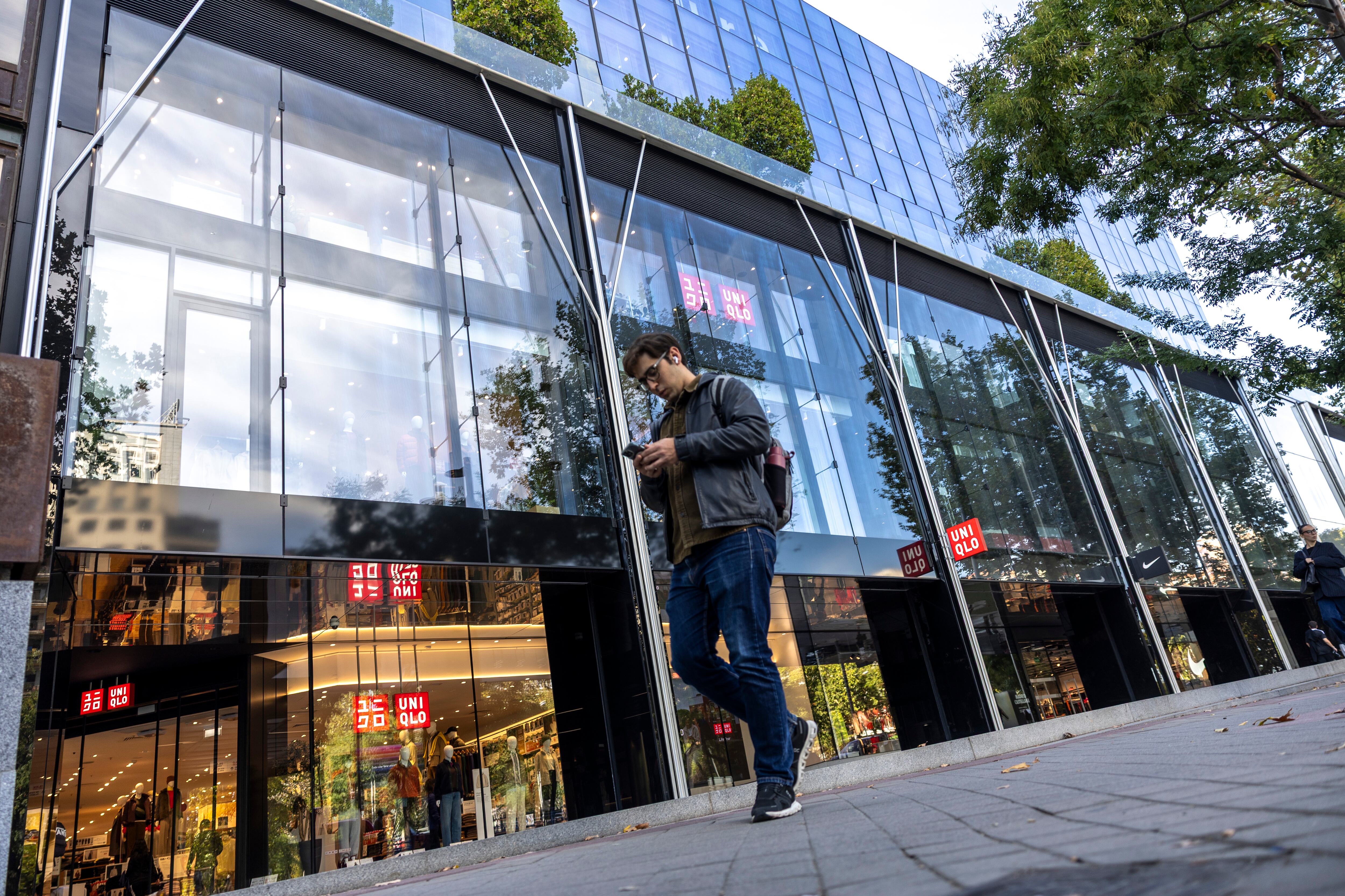 Operación en el corazón de Azca: Monthisa pone a la venta los locales de Uniqlo y Nike y la sede de Revolut