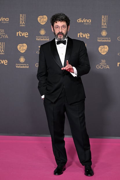 Manolo Solo, nominado a mejor actor protagonista por 'Cerrar los ojos', con traje de Armani.