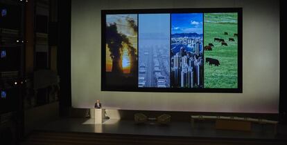 Norman Foster, durante su intervenci&oacute;n en el foro &quot;Future is now&quot;.