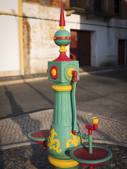 Fuente de colores en Ferreira.