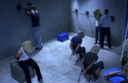 Recreación del centro de interrogatorio israelí de Moskobiya, en 'Istiyad Ashbah'.