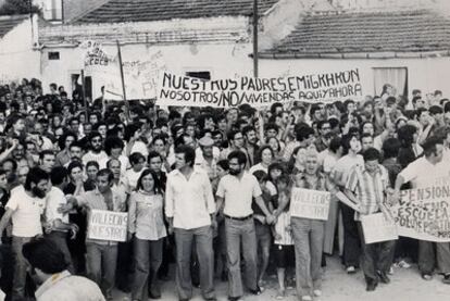 El movimiento vecinal arraigó a inicios de los años setenta en defensa de viviendas dignas.