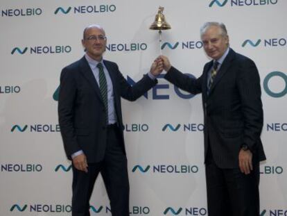 El presidente de Neol Bio, Jos&eacute; Manuel Arrojo (derecha), junto al consejero delegado, Javier Velasco. 