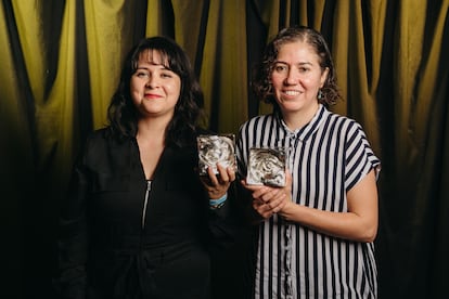 Las directoras de 'Sujo', Astrid Rondero y Fernanda Valadez, ganadoras a Mejor Película en el Festival de Cine de Morelia.