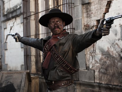 Jorge A. Jiménez como Pancho Villa, en una imagen promocional de la serie 'Pancho Villa: el centauro del norte'.