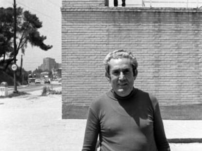 Marcelino Camacho, a las puertas de la cárcel de Carabanchel, el 12 de junio de 1976.