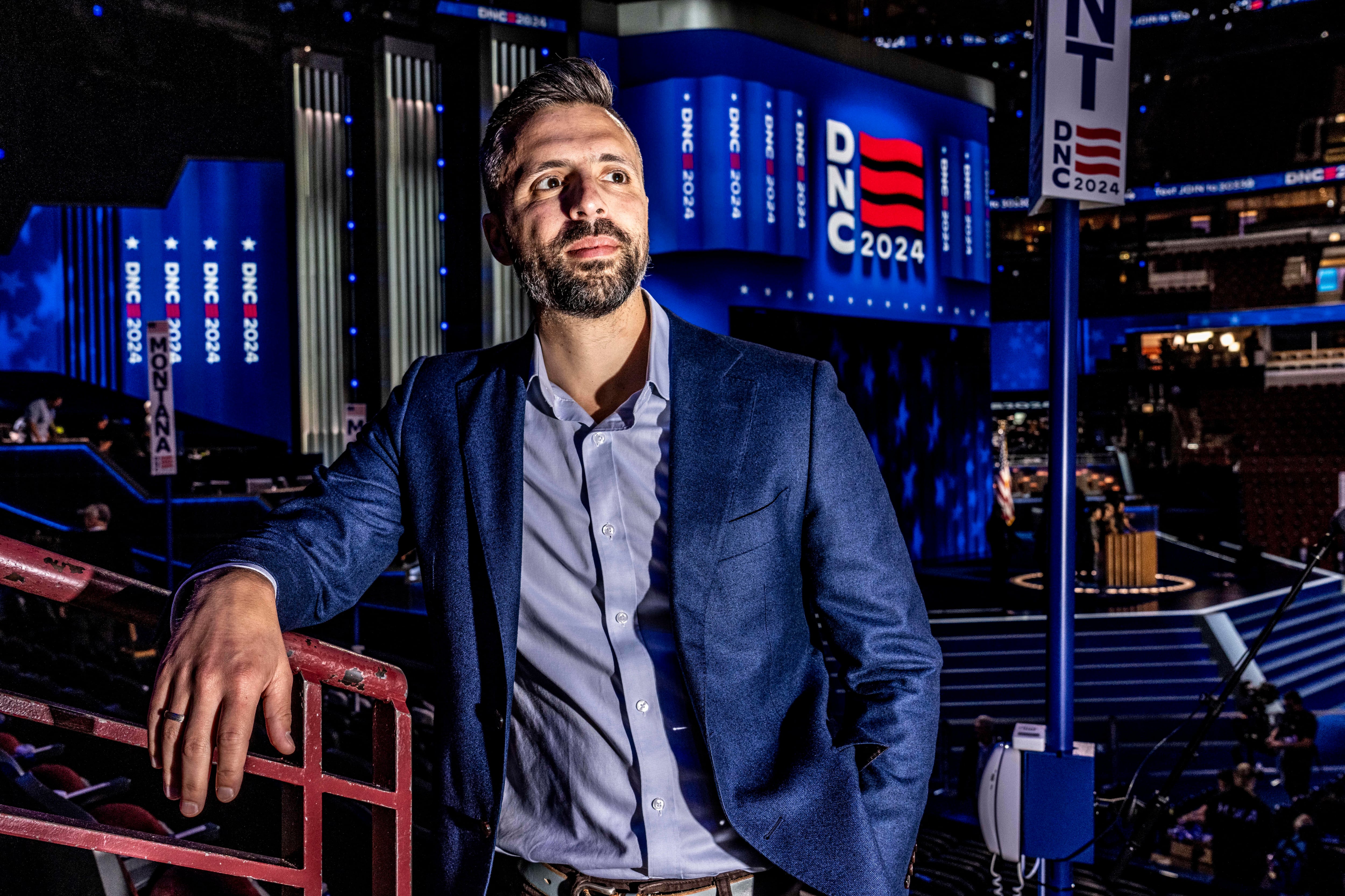 Ezra Klein, periodista y escritor: “Los demócratas fueron más leales a Biden que a sus propias posibilidades de ganar”