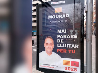 Cartel electoral de Morad El Boudouhi en Lleida.