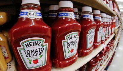 tomate ketchup Heinz  en un supermercado de Pittsburgh, Estados Unidos. 