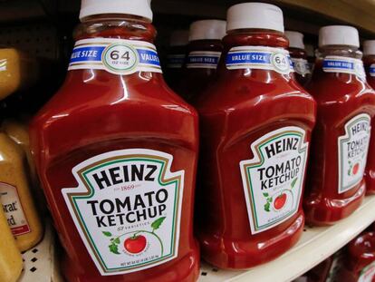 tomate ketchup Heinz  en un supermercado de Pittsburgh, Estados Unidos. 