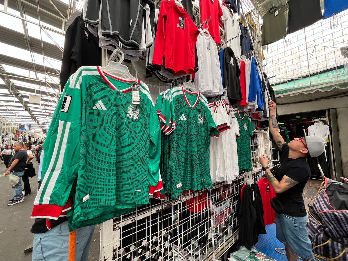 La camiseta no oficial de la selección mexicana mu