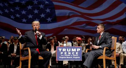Donald Trump y Michael Flynn, durante la campaña, en Virginia Beach, en septiembre de 2016. michael segar (reuters)