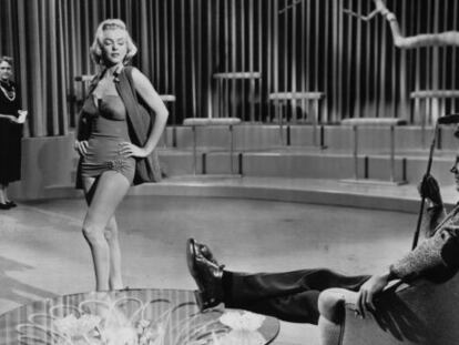 Marilyn Monroe, en la escena de C&oacute;mo casarse con un millonario.