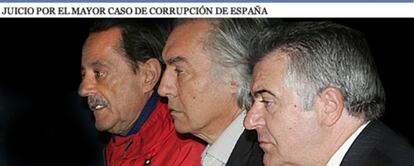 El ex alcalde de Marbella Julián Muñoz, el ex teniente de alcalde de la ciudad Pedro Román y el ex asesor de Urbanismo, Juan Antonio Roca, en un juicio por un delito urbanístico celebrado en Málaga.