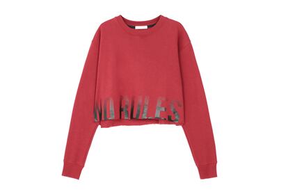 Sudadera con mensaje de Bershka (19,99 euros).