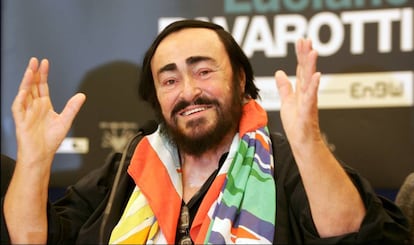 El tenor Luciano Pavarotti.