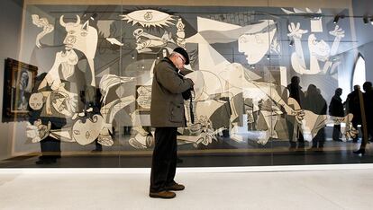 El aniversario del Guernica

En 2017 se cumplirá el 80 aniversario del Guernica y 25 de la adquisición por parte del Reina Sofía de la obra de Pablo Picasso. El museo celebrará la efeméride con una esperada exposición sobre la figura del pintor malagueño.