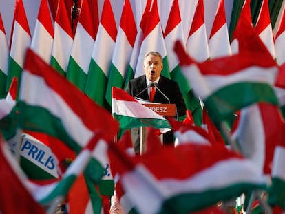 Viktor Orbán, en un mitin en abril pasado.