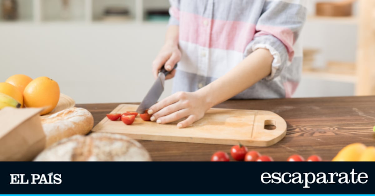 Esta tabla de cocina tiene un secreto que te ayuda a ahorrar tiempo, espacio y mantener todo en orden