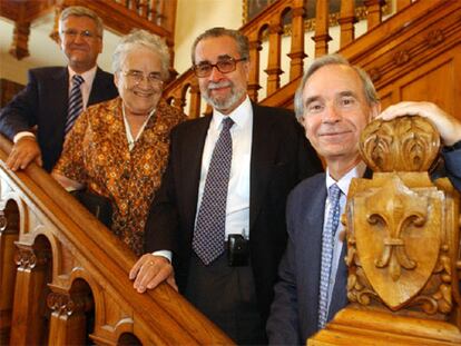 De arriba abajo, Antonio Basanta, Marta Mata, Juan Antonio Ortega y Díaz-Ambrona, y Álvaro Marchesi.