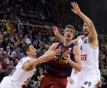 Carroll, Doellman y Reyes.