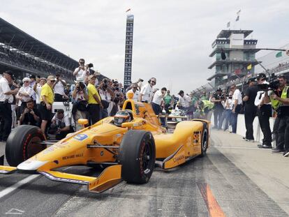 Fernando Alonso en Indian&aacute;polis.