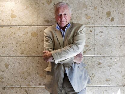 El periodista y escritor Alan Riding, en Barcelona.