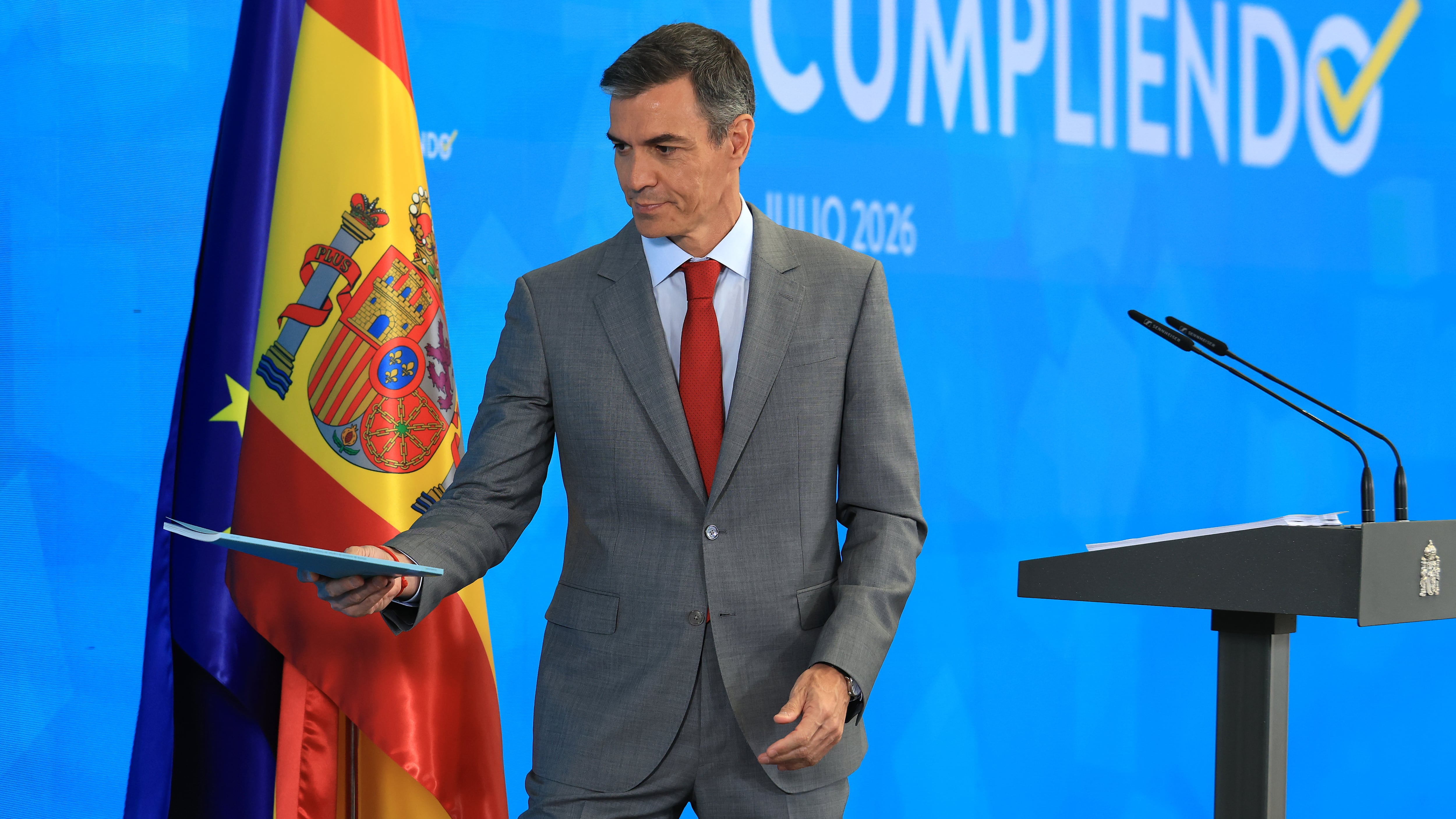Las claves del balance de Sánchez: de la defensa de su esposa y su hermano a los tuits de Puente y el “intachable” rescate a Plus Ultra