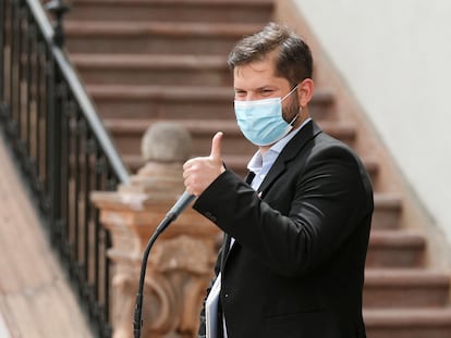 Gabriel Boric, presidente electo de Chile, en el palacio de La Moneda.