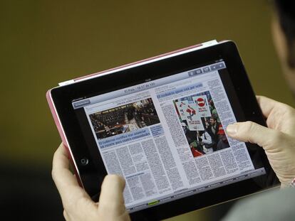 Lectura de EL PAÍS desde una tableta en Kiosko y Más.