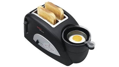 Sí, las tostadoras también se actualizan. Si lo tuyo son los desayunos continentales, ahora podrás prepararlos en solo 4 minutos con esta evolución de Tefal que también cuece o pocha huevos (32 euros).