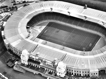 An aerial view of the old Wembley Stadium.