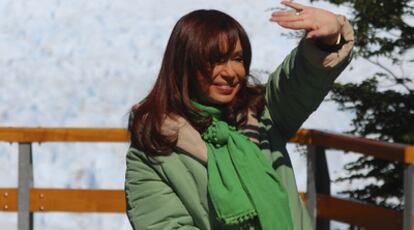 La presidenta argentina, ayer en la inauguración de una nueva zona de paseo en el glaciar Perito Moreno.
