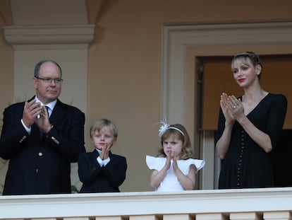 Los príncipes de Mónaco, con su hijos, el pasado 23 de junio.
