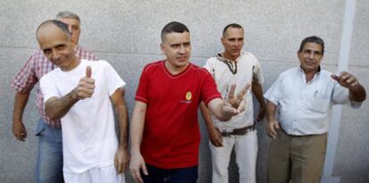 De izquierda a derecha, Ricardo González, García Paneque, Pablo Pacheco, Léster González y Julio Gálvez, en Madrid.