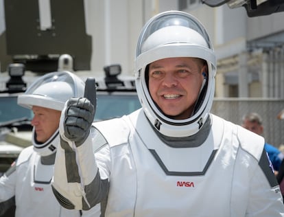 Os astronautas da NASA Robert Behnken (direita) e Douglas Hurley.