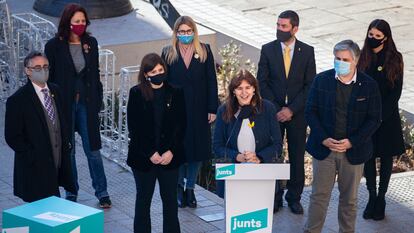 Laura Borràs (centro), durante el acto de presentación de los cabezas de lista del partido para las elecciones catalanas del 14F, el pasado martes,