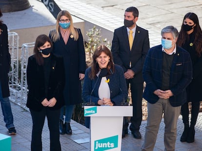 Laura Borràs (centro), durante el acto de presentación de los cabezas de lista del partido para las elecciones catalanas del 14F, el pasado martes,