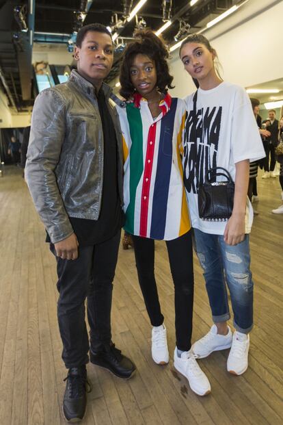 El actor John Boyega, la rapera Little Simz y la modelo Neelam Gill en el acto de Reebok Classic Leather.