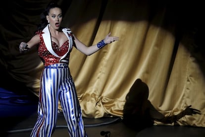 Katy Perry, durante su actuación en un concierto en apoyo de Hillary Clinton en Nueva York.