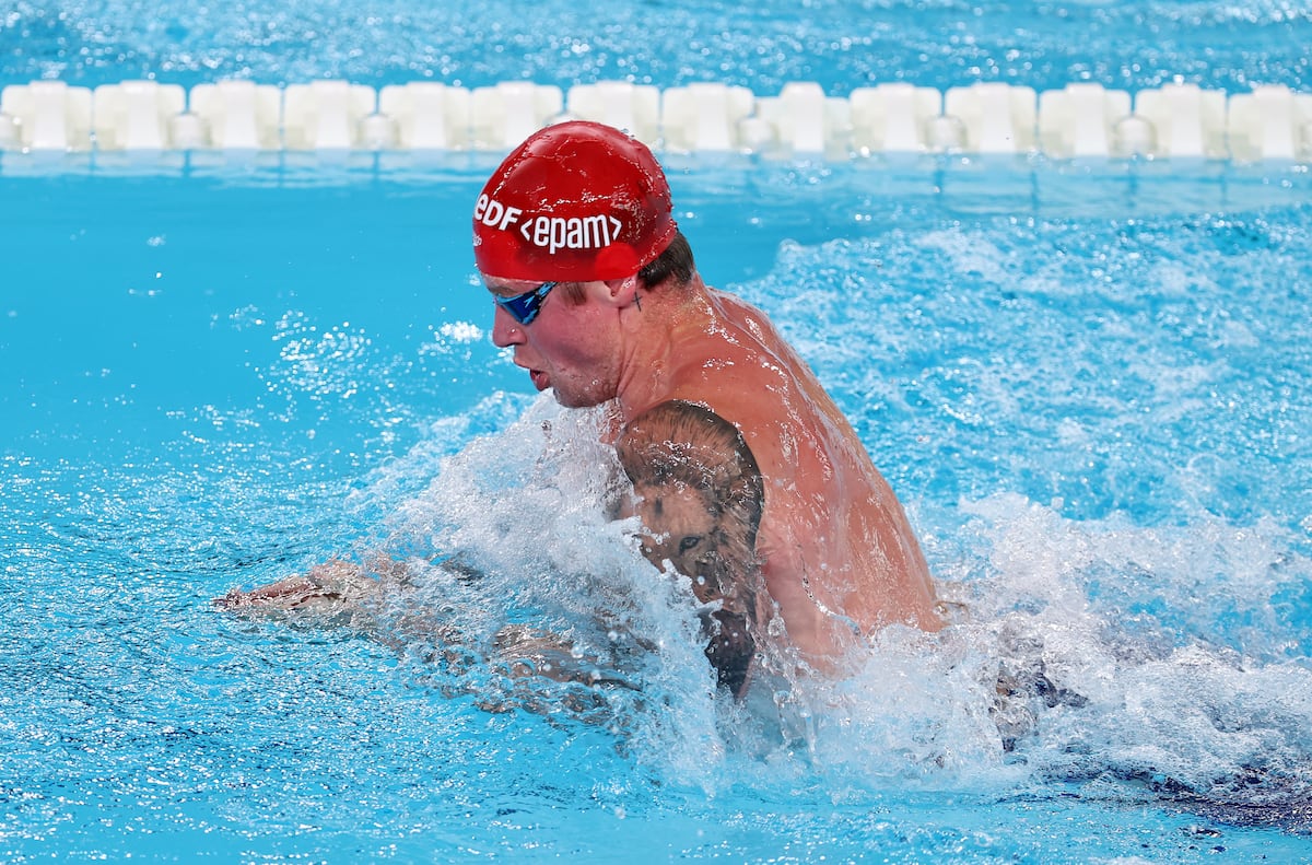 Adam Ramsay-Peaty se humaniza y se disuelve en la piscina