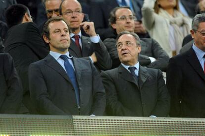 Sandro Rosell y Florentino Pérez, en el palco del Camp Nou