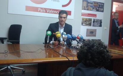 El diputado y candidato a liderar el PSOE Pedro S&aacute;nchez, este martes en Valencia.