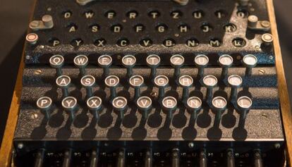 Una máquina Enigma original, utilizada en la Segunda Guerra Mundial.