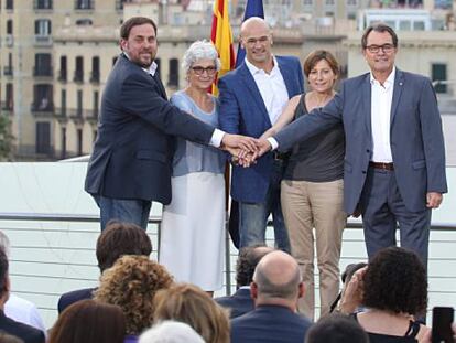 Junqueras, Muriel, Romeva, Forcadell i Mas, a l&#039;acte de presentaci&oacute;. 