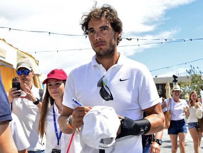 Nadal, a su llegada a las instalaciones del Mallorca Open, en Santa Ponça (Calvià).